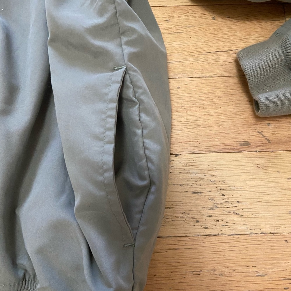 Golf Jacket - Picture 3 of 7